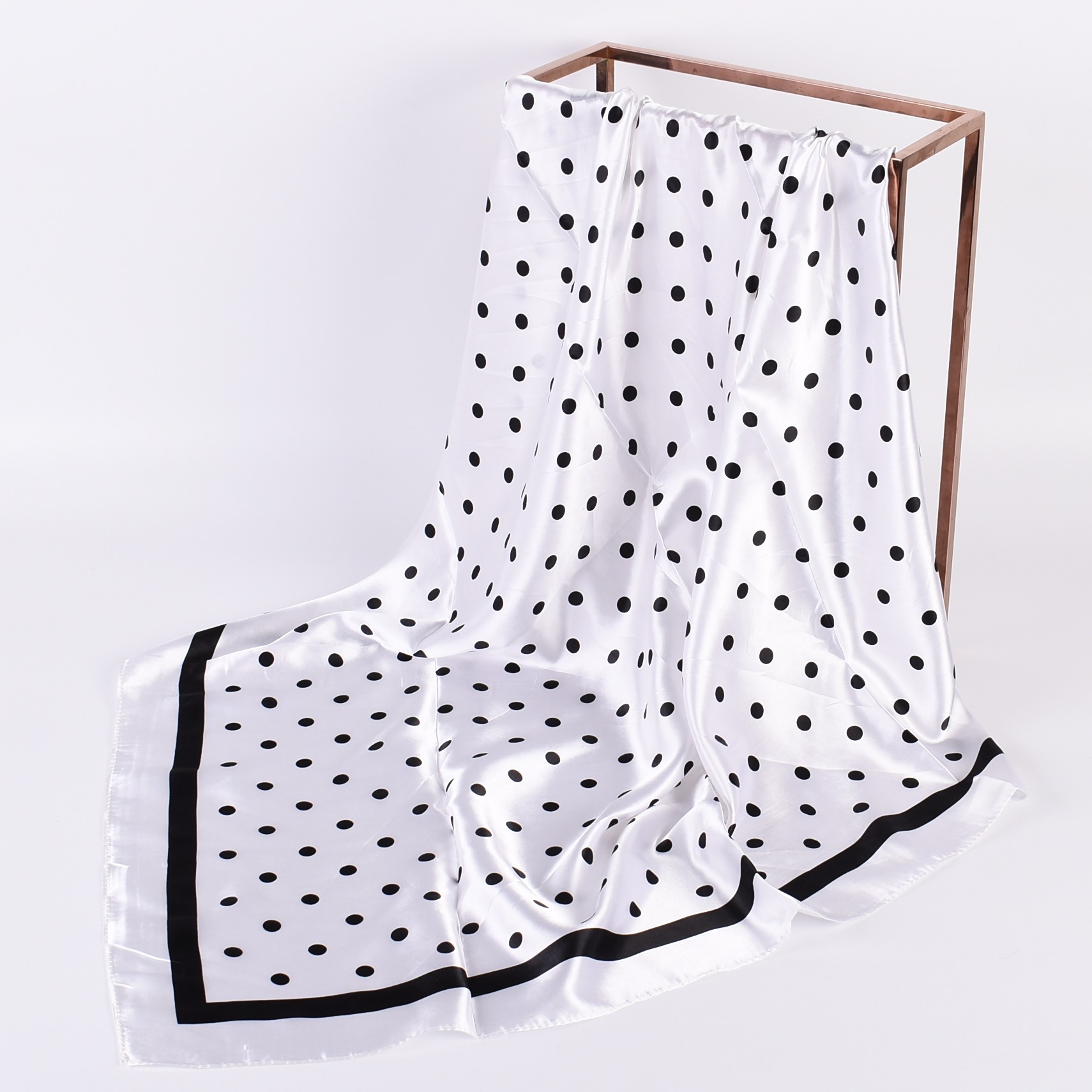 Silk Scarf Square - Zomer nieuwe modieuze temperament wavelet dot