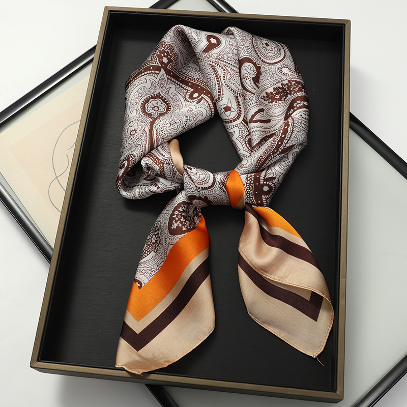 Luxe Lente Zijden Sjaal Vrouwe - Silk Scarf Square recensie en prijs